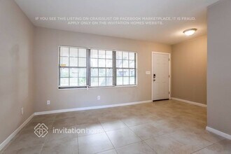 Building Photo - 506 E Hilda Dr