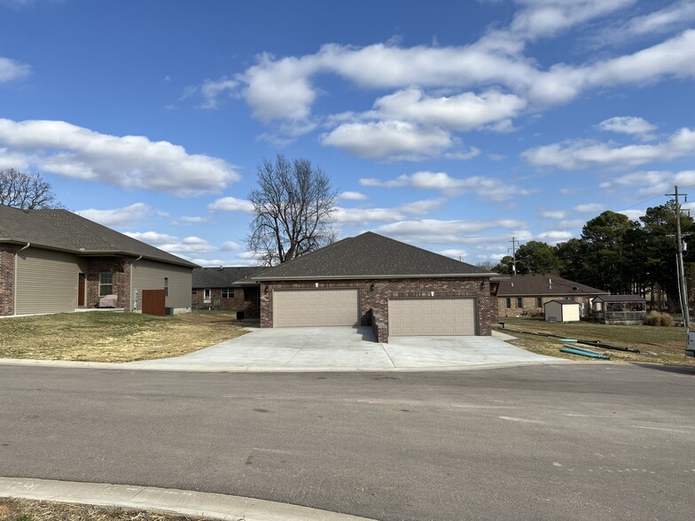 1308 South Nelson Ct. Front - 1304 S Nelson Ct