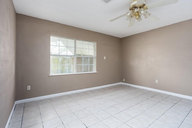 Building Photo - 2538 Oday Rd