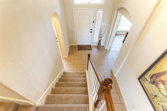Building Photo - 18311 Red Oak Manor Ln