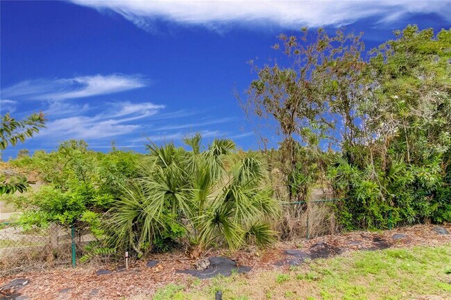 Building Photo - 1421 Beach Club Ln