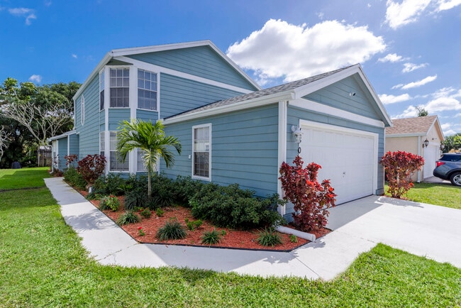 Building Photo - 1306 Wild Daisy Ln