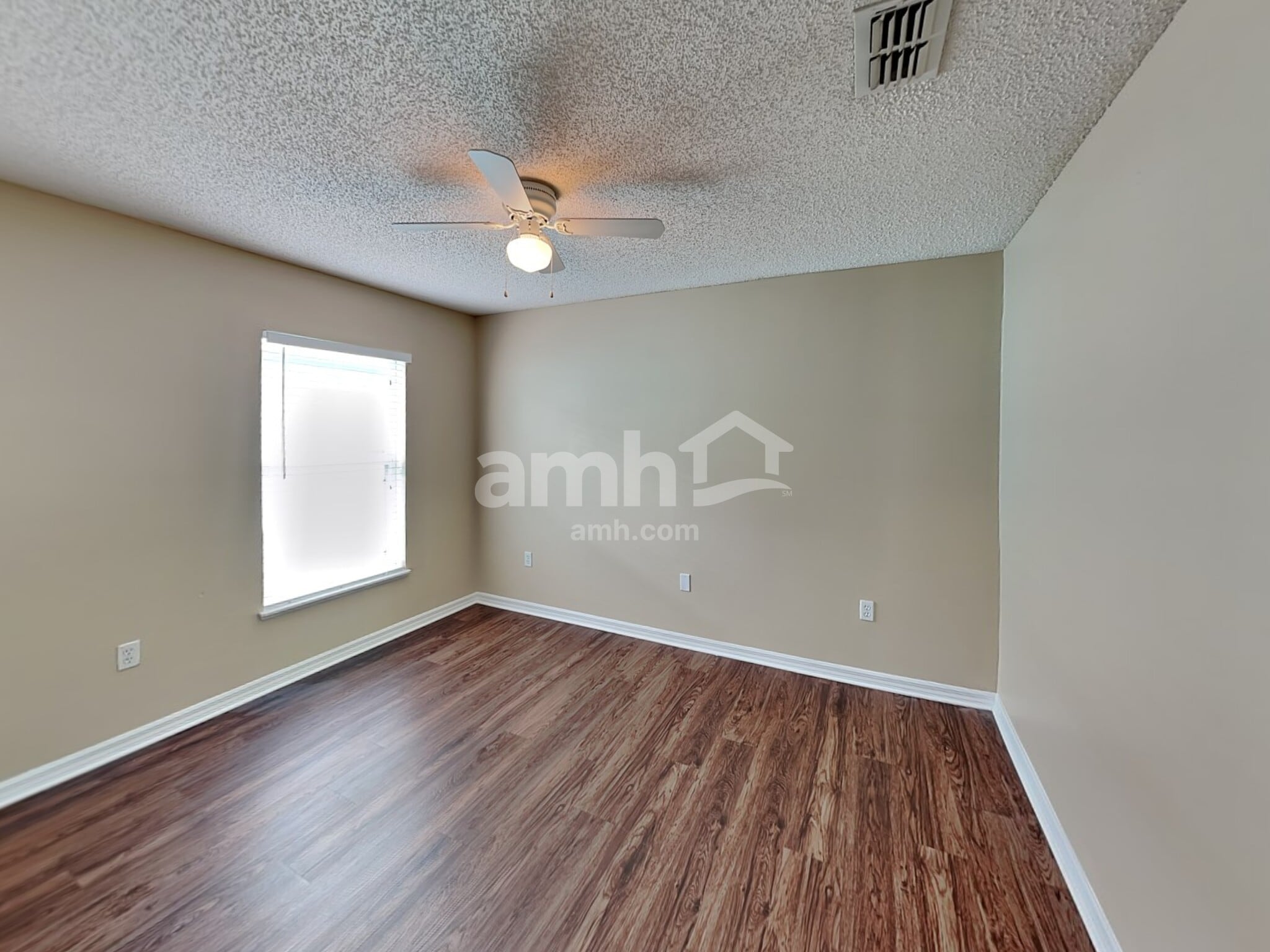 Building Photo - 109 Placid Woods Ct