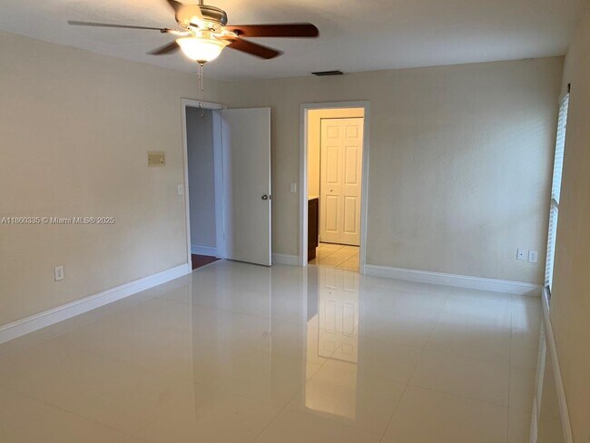 Building Photo - 13235 SW 104th Terrace