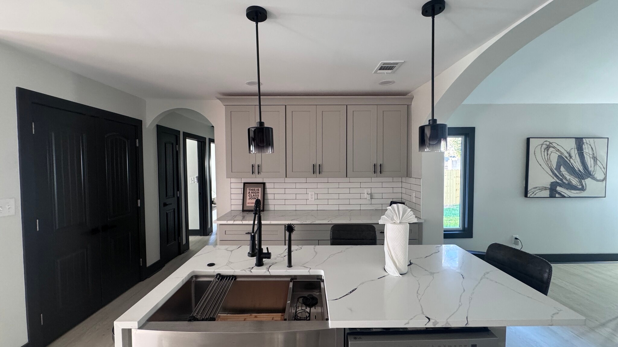 Building Photo - 2054 Fargo Pl SE