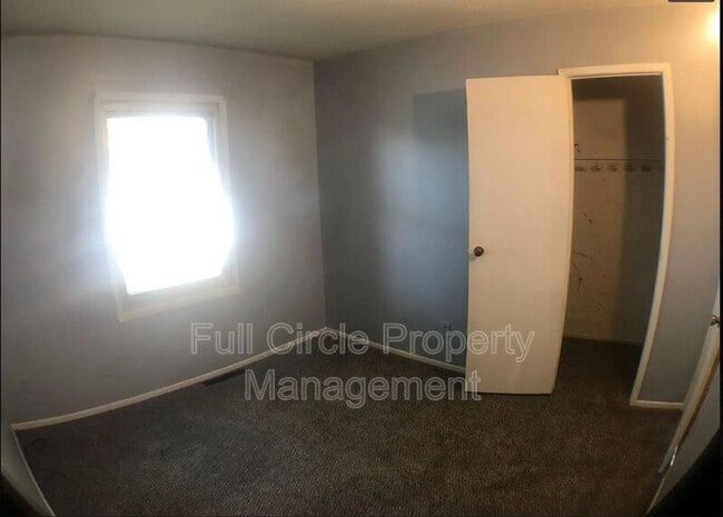 Building Photo - 7418 S 41st St