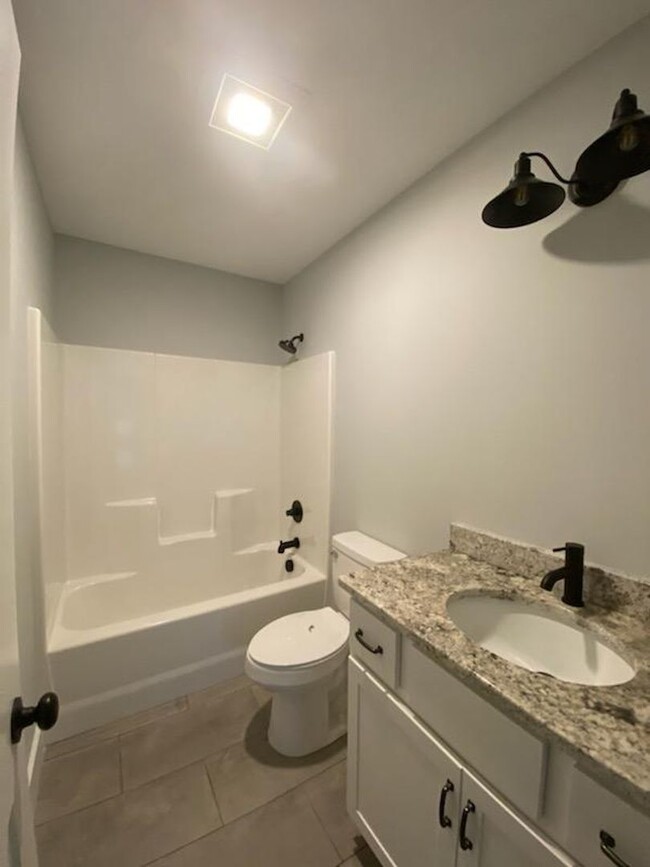 Building Photo - Rental- Swannanoa
