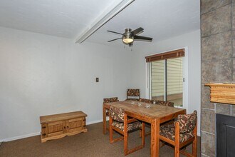 Building Photo - Walk to everything! Partially Furnished! 6...