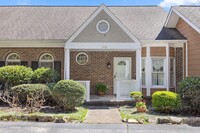Building Photo - 565 Winterview Ln