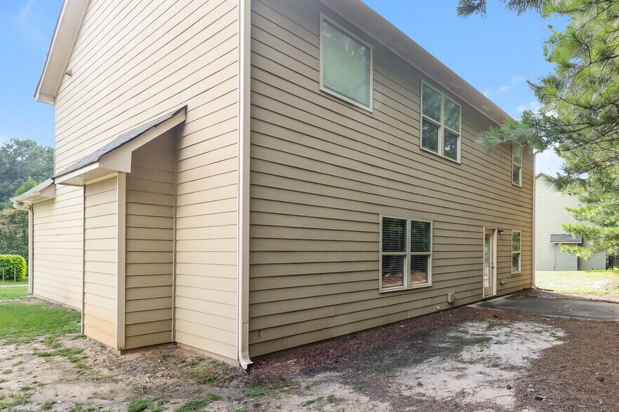Building Photo - 174 Brightondale Blvd