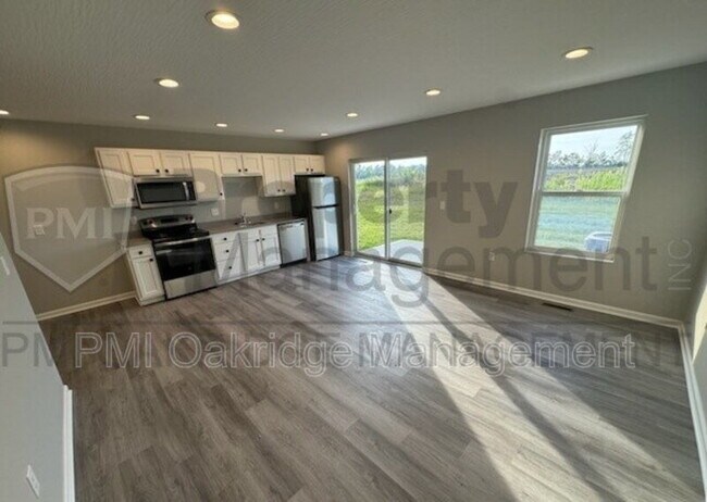 Building Photo - 241 Bruns Dr