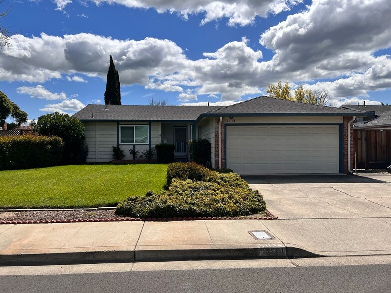 Building Photo - 4034 Alvarado St