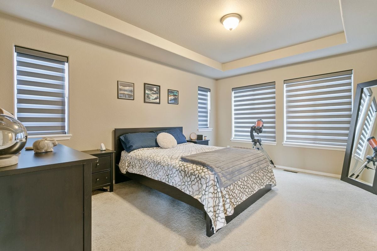 Building Photo - 5775 Thurber Dr