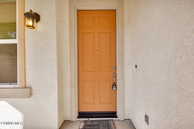 Building Photo - 122 Via Katrina