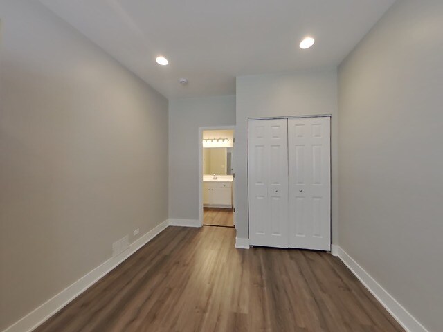 Building Photo - 10416 Santa Cruz Ln