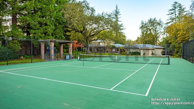 Building Photo - 16000 Greenwood Rd