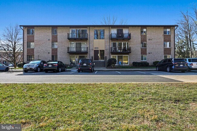 Primary Photo - 4106 Mangalore Dr