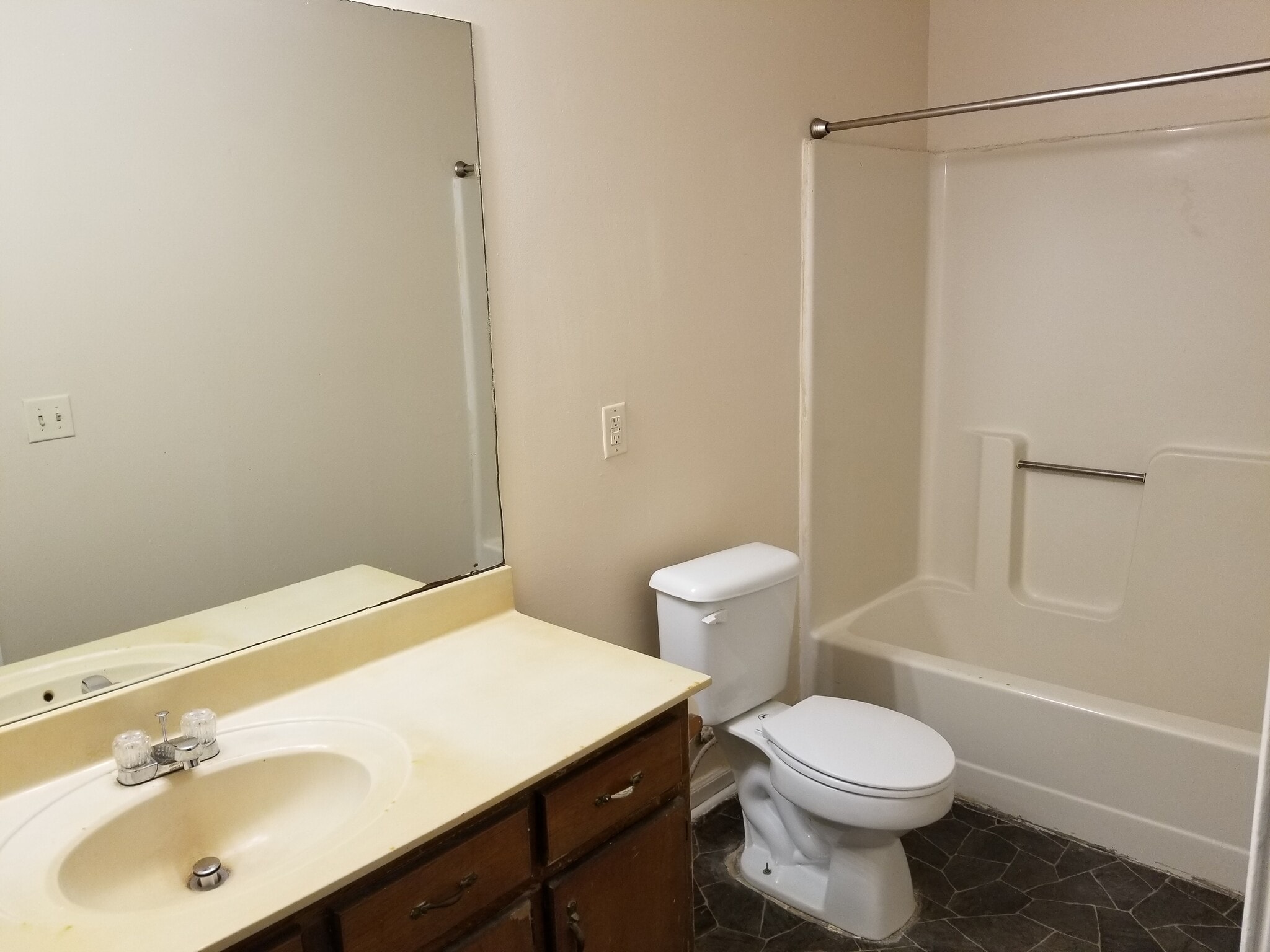 Bathroom - 411 Cattleman Dr NE