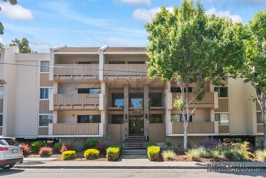 Building Photo - 400 Ortega Ave