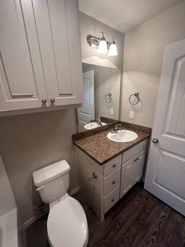 Building Photo - AVAILABLE NOW! 3 bedroom 2 bathroom 2 car garage in Cooper ISD