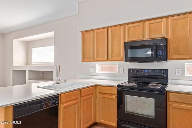Building Photo - Beautiful home in Chandler!