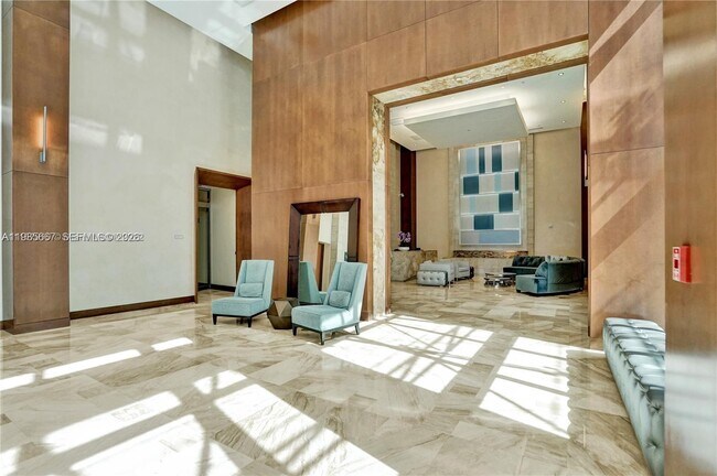 Building Photo - 31 SE 5th St