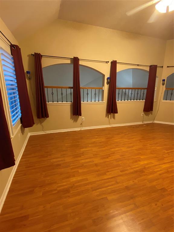 Building Photo - 2114 Winding Hollow Dr