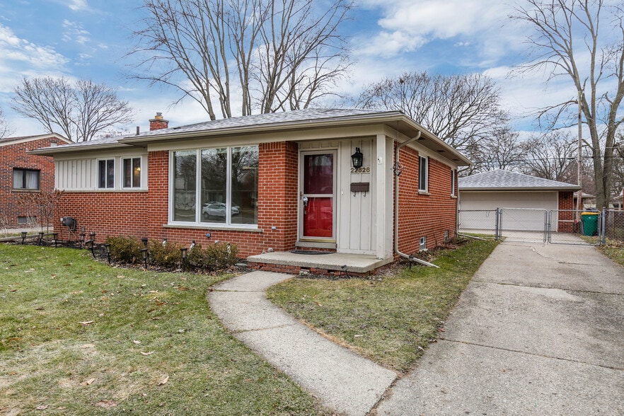 Building Photo - 22826 Frederick Ave