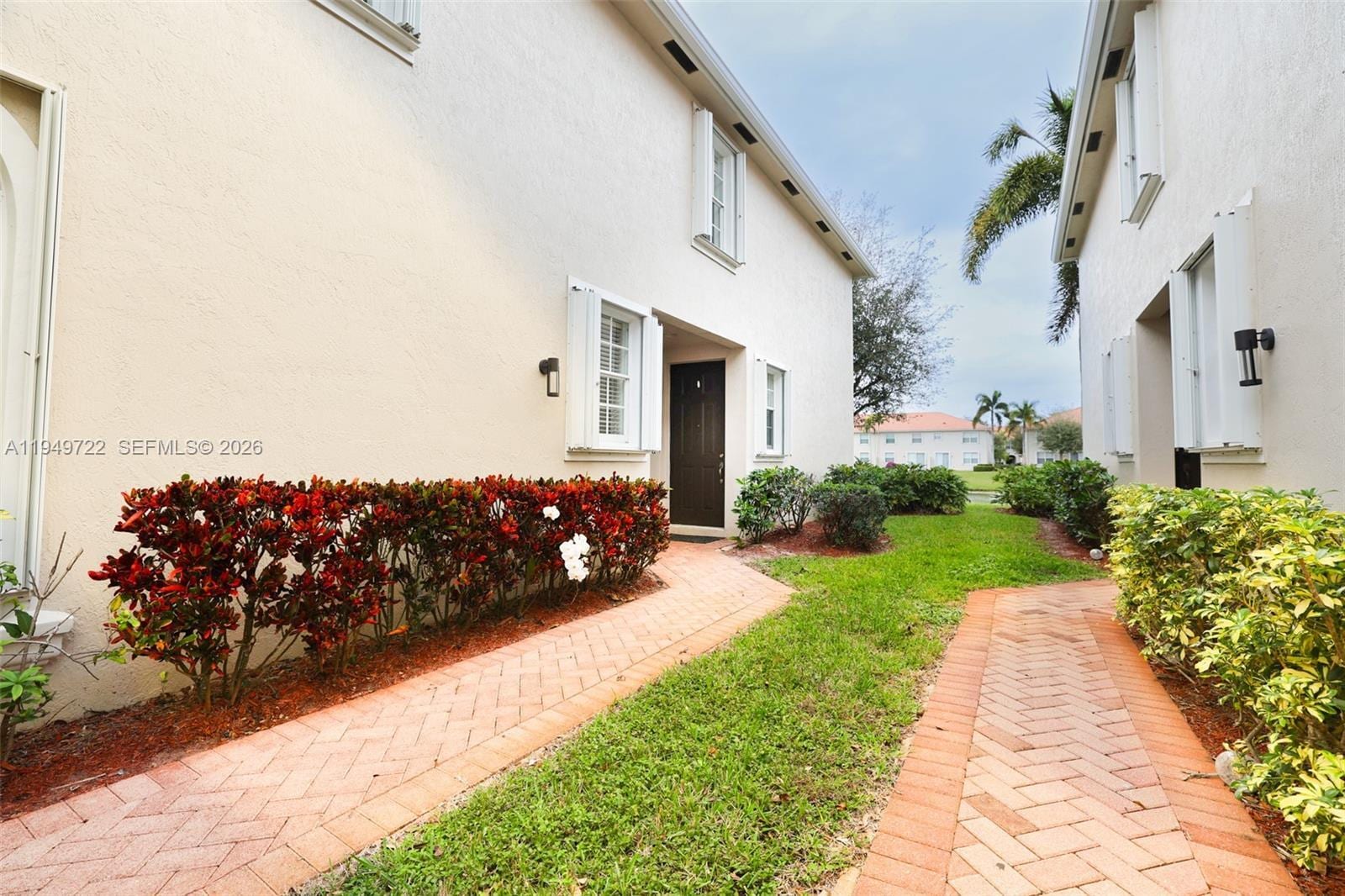 Building Photo - 16122 Poppyseed Cir