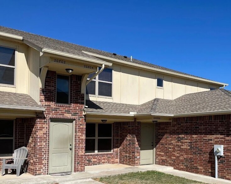 Building Photo - 20849 Landmark Dr