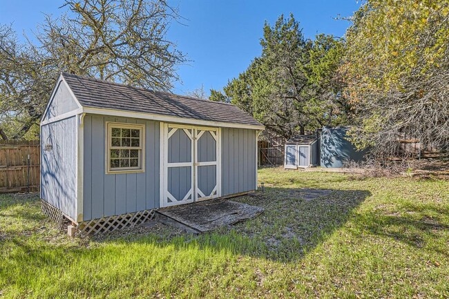 Building Photo - 13003 S Madrone Trail