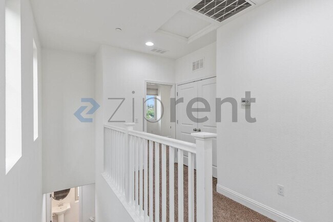 Building Photo - 2954 Worthing Common