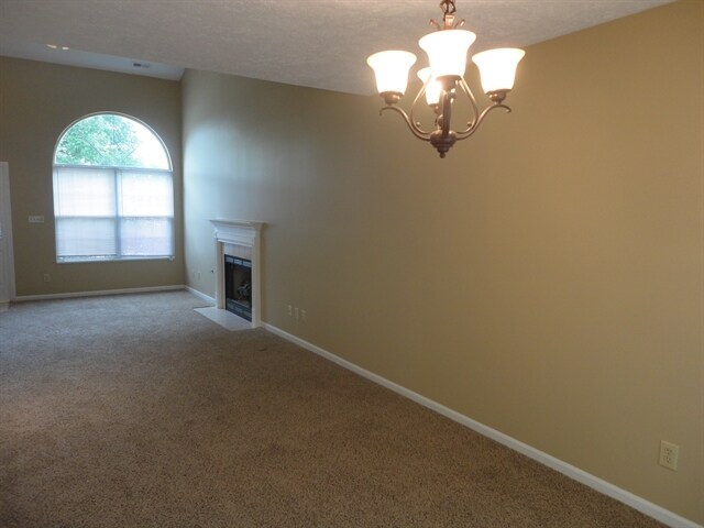 Building Photo - 6526 Sparrowood Dr