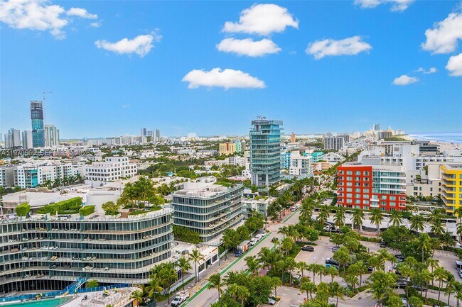 Building Photo - 50 South Pointe Dr