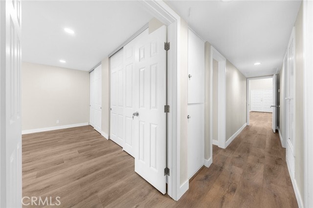 Building Photo - 596 Vista Rambla