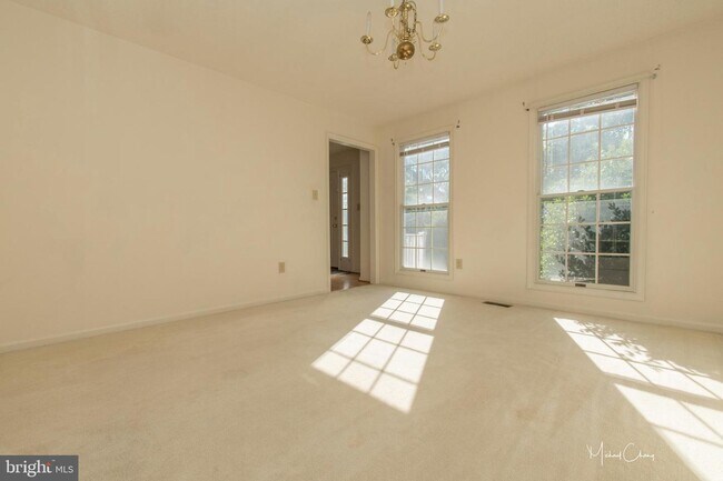 Building Photo - 14114 Silent Wood Way