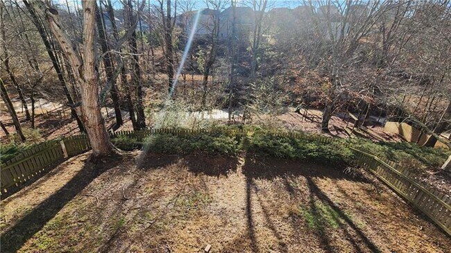 Building Photo - 3330 Ridgefair Dr