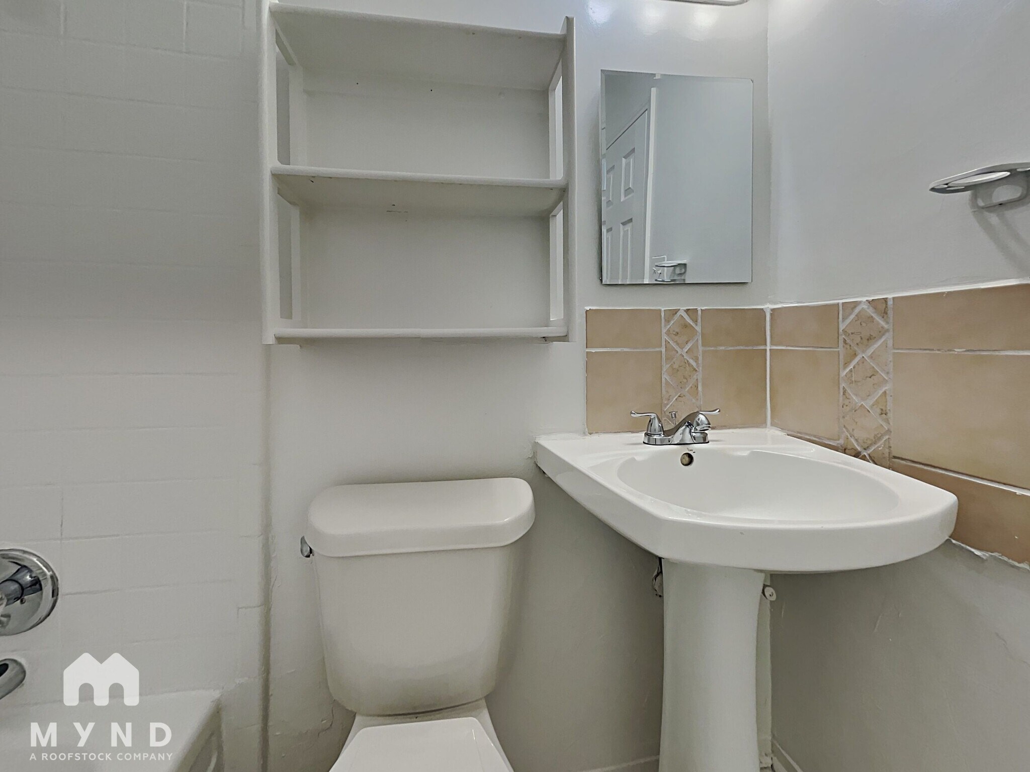 Building Photo - 15218 Wickbriar Dr