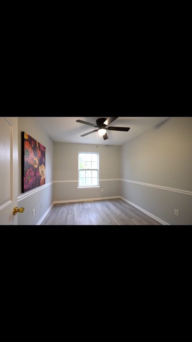 Building Photo - 110 Magnolia Ct