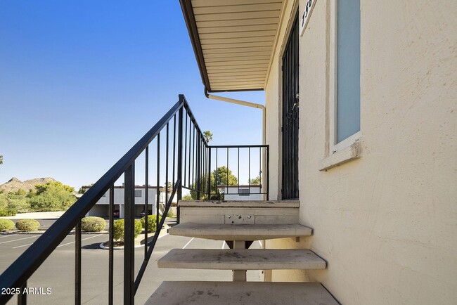 Building Photo - 756 Joan D Arc Ave