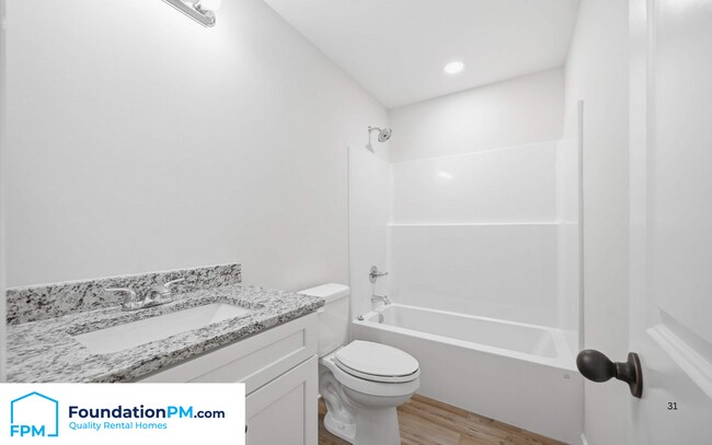 Building Photo - 201 S Center Dr