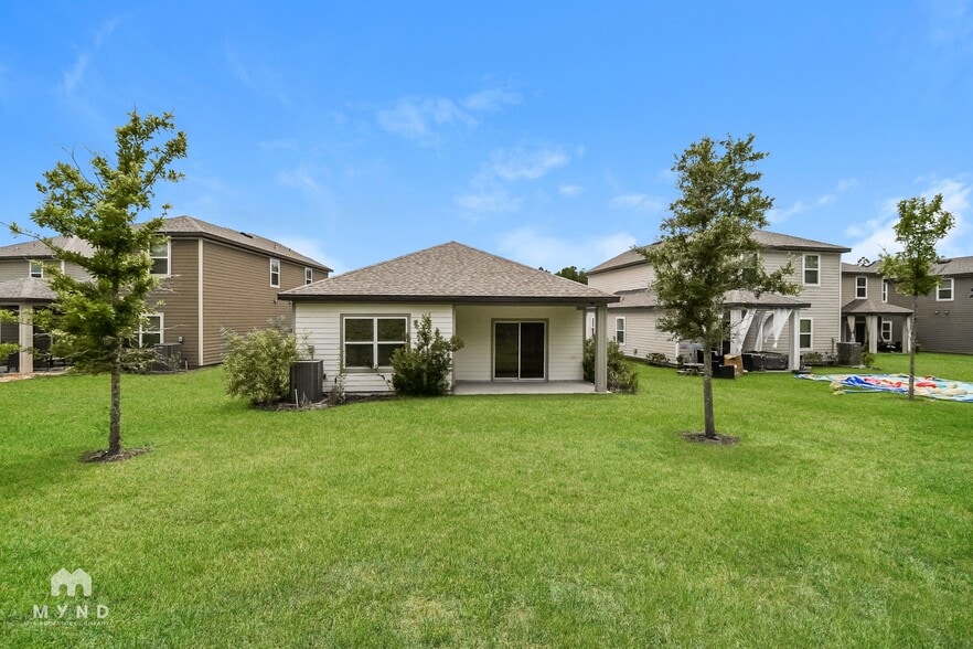 Building Photo - 337 Fellbrook Dr