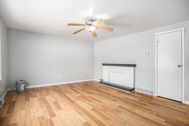 Building Photo - Texel 2624-26