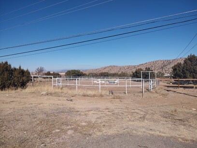 Optional horse corral with pipe fencing. - 11 Quail Meadow Rd