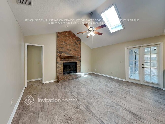 Building Photo - 3532 Finch Dr