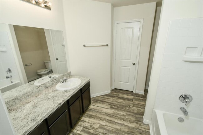 Building Photo - 5807 Dawn Terrace Ct