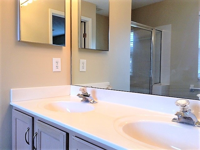 Building Photo - 1068 Valley Wood Dr