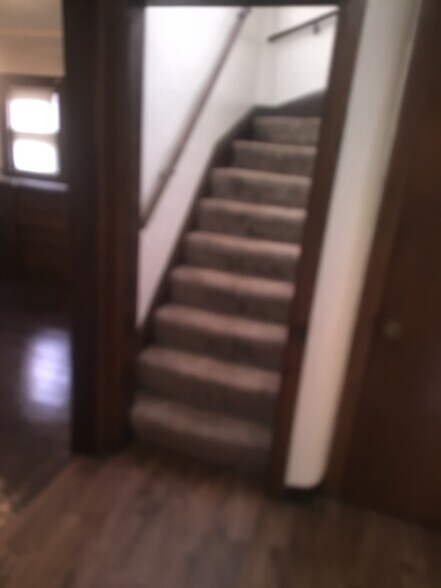 Building Photo - 4063 N 16th St