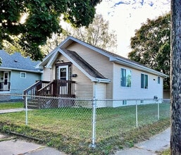 Building Photo - 1700 Delaware Ave