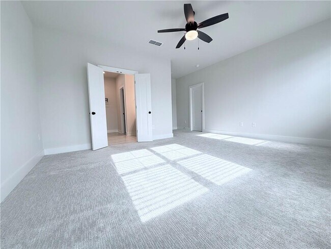 Building Photo - 4395 Declan Dr